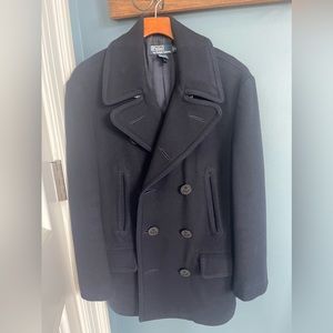 Navy men’s medium wool pea coat. The label does not make this quality anymore.